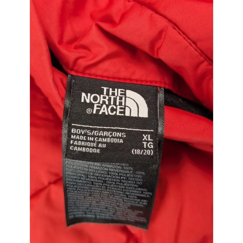 The North Face Reversible Quilted Puffer Jacket Red Black Plaid Hooded Boy's XL